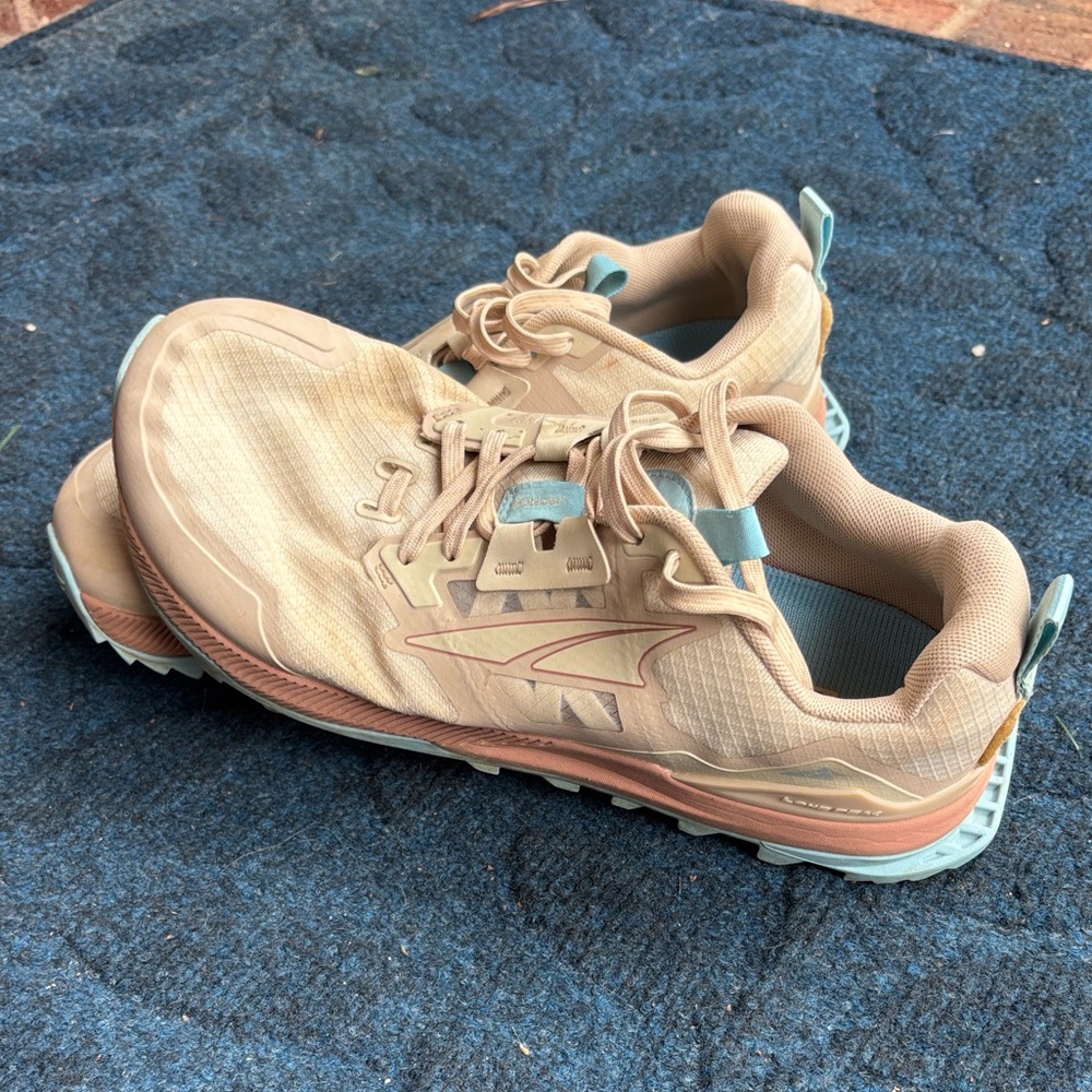 Altra Lone Peak 7 Trail Running Hiking Shoes